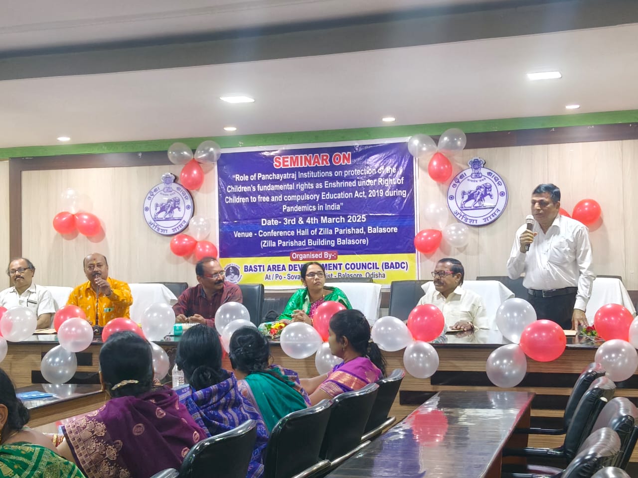 Inauguration by lighting lamp